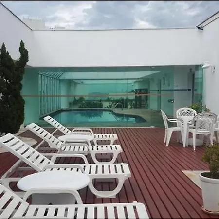Apartamento pé na areia com piscina aquecida-3
